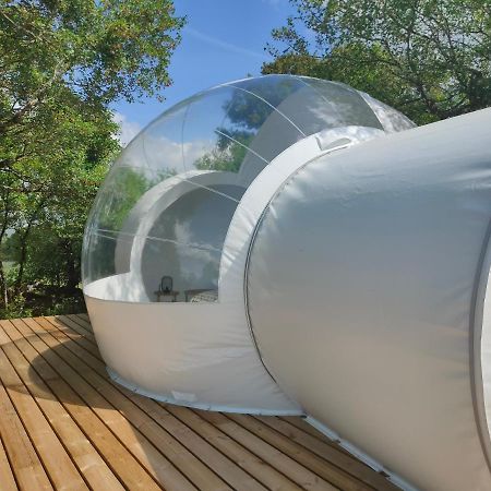 Cele Bulles Etoilees Hotell Brengues Exteriör bild